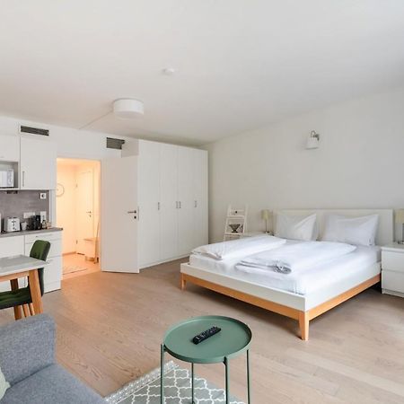 Quiet And Cozy Apartment Next To Mariahilfer Strasse And Naschmarkt With Ac, Minimum 30 Nights Viena Exterior foto