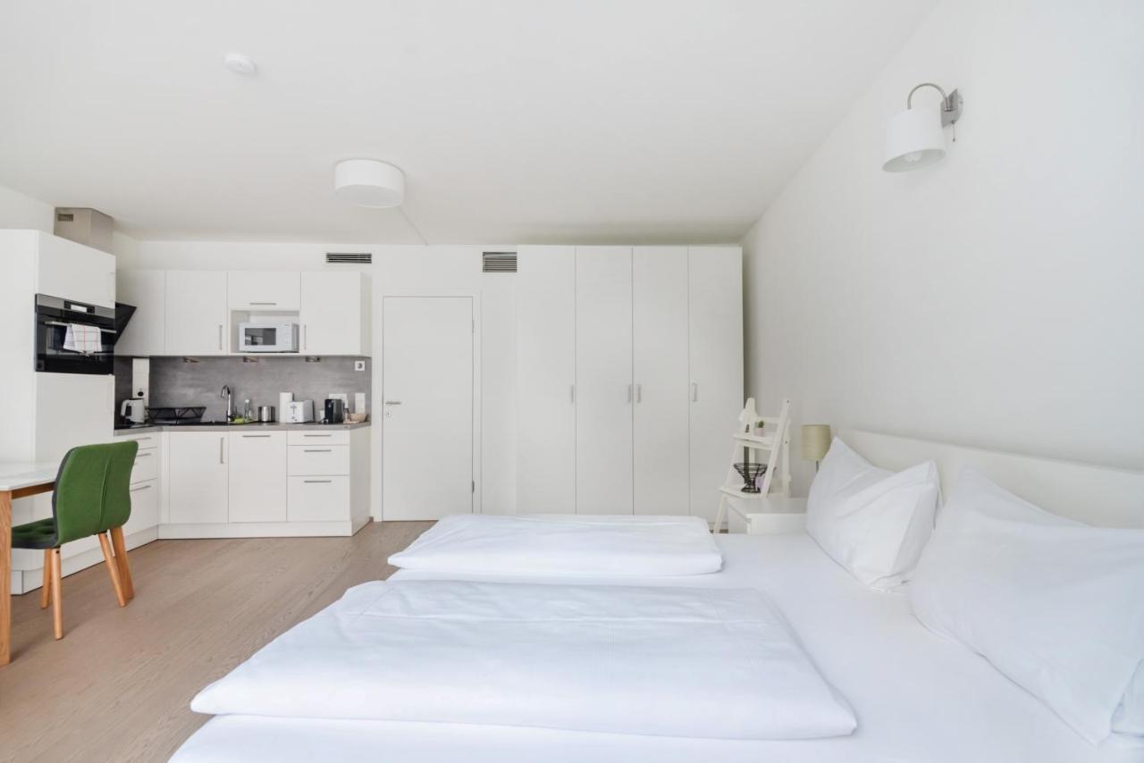 Quiet And Cozy Apartment Next To Mariahilfer Strasse And Naschmarkt With Ac, Minimum 30 Nights Viena Exterior foto
