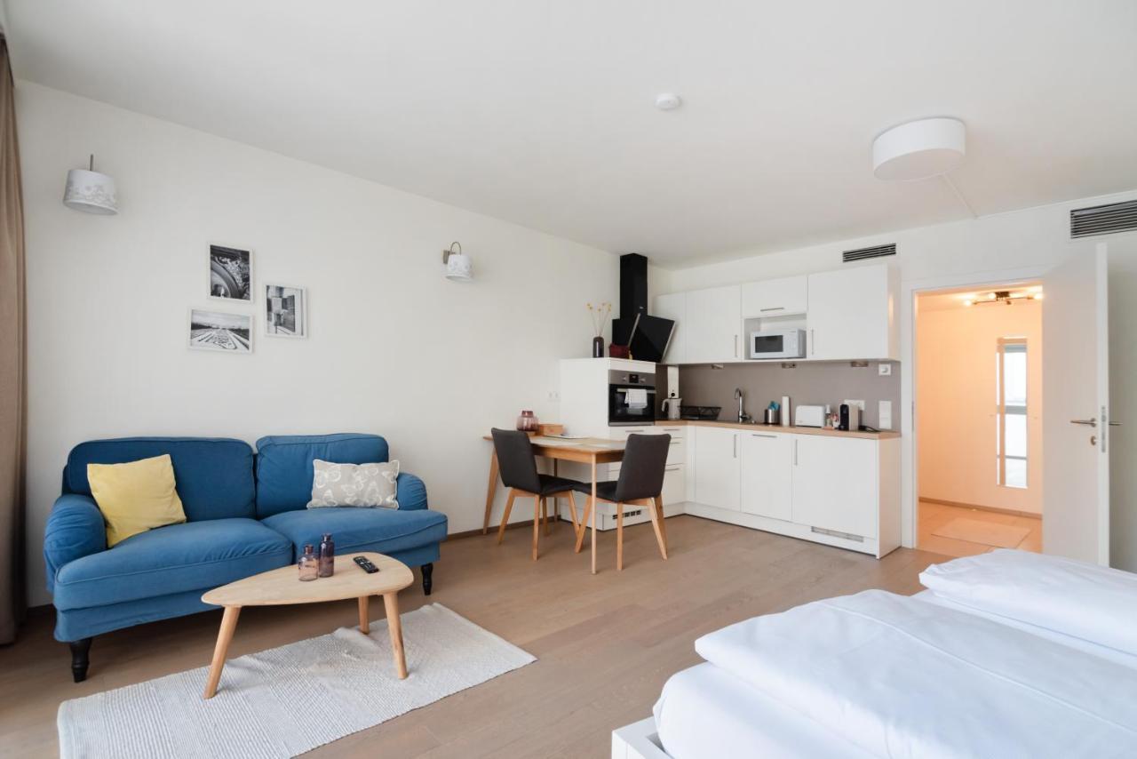 Quiet And Cozy Apartment Next To Mariahilfer Strasse And Naschmarkt With Ac, Minimum 30 Nights Viena Exterior foto