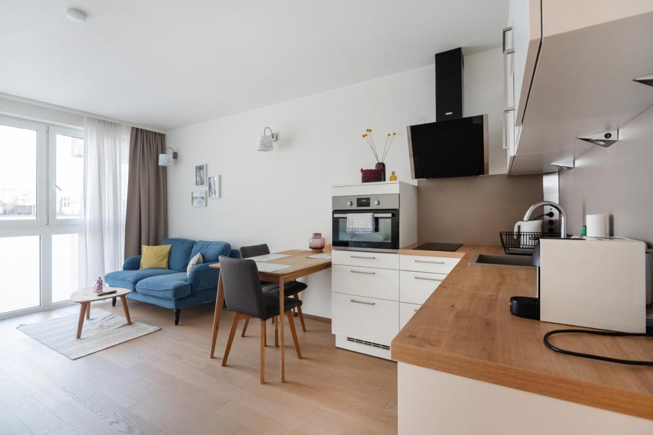 Quiet And Cozy Apartment Next To Mariahilfer Strasse And Naschmarkt With Ac, Minimum 30 Nights Viena Exterior foto